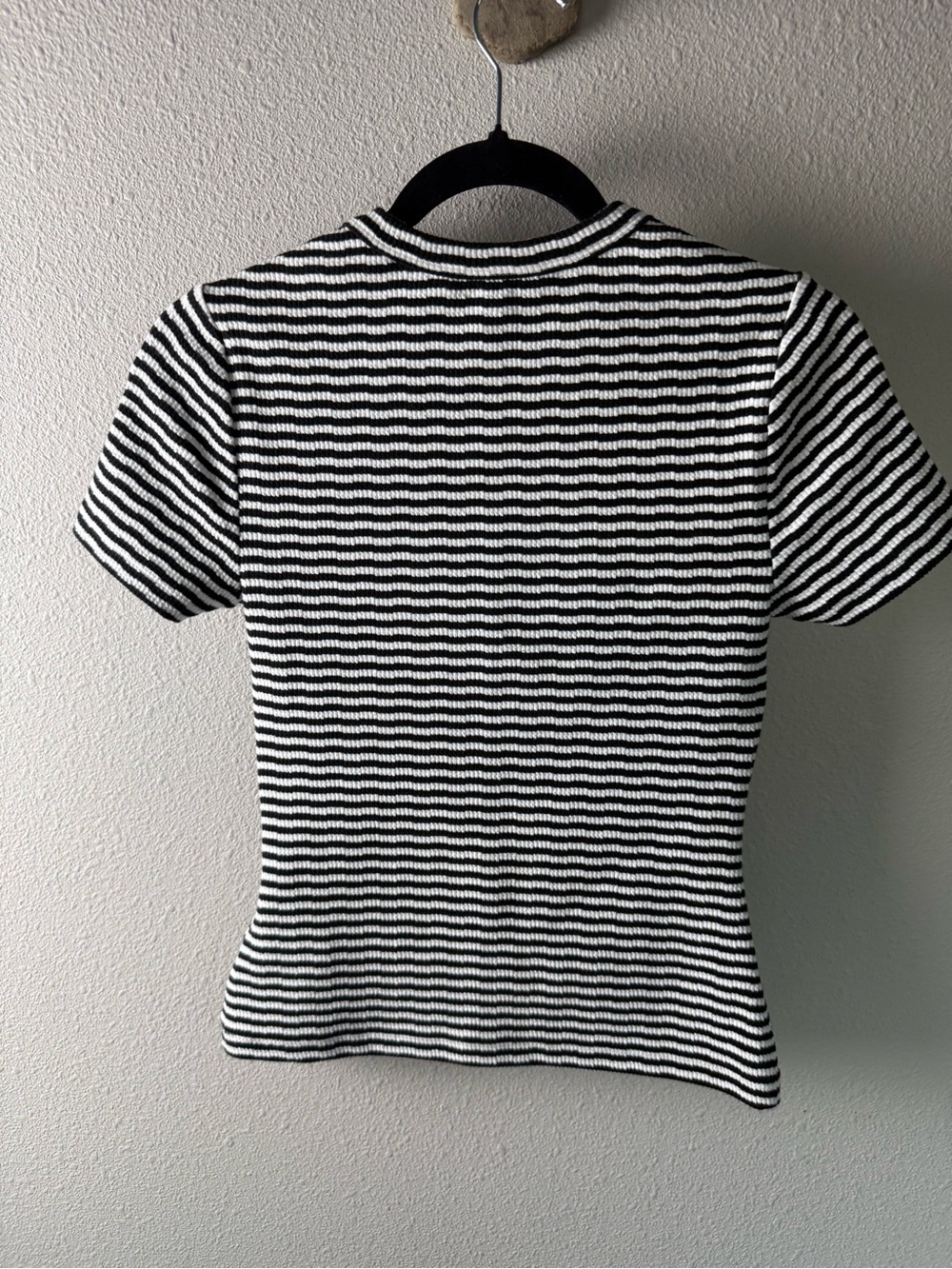 VERONICA BEARD Draya Striped Cotton-blend T-shirt in Black and White Size XS - Picture 9 of 9
